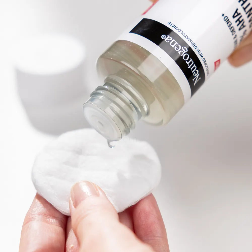 Neutrogena Clear & Defend+, tekoči piling (125 ml)